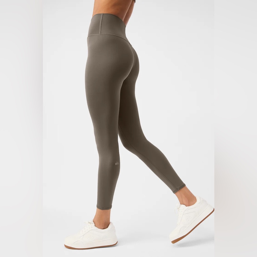 ALO 7/8 High-Waist Airlift Legging - Olive Tree - Sold out color - Size S